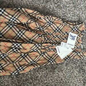 Burberry Beige and Black Checkered Skirt